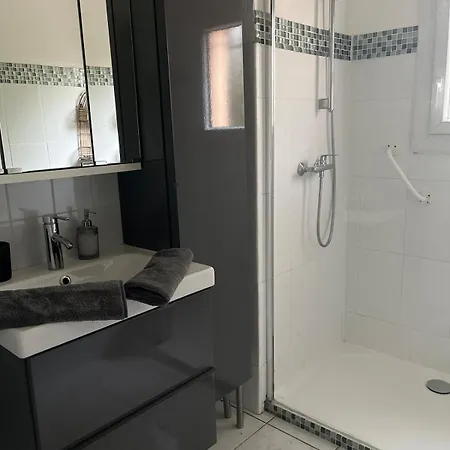 Rez De Jardin 2 A 6 Personnes